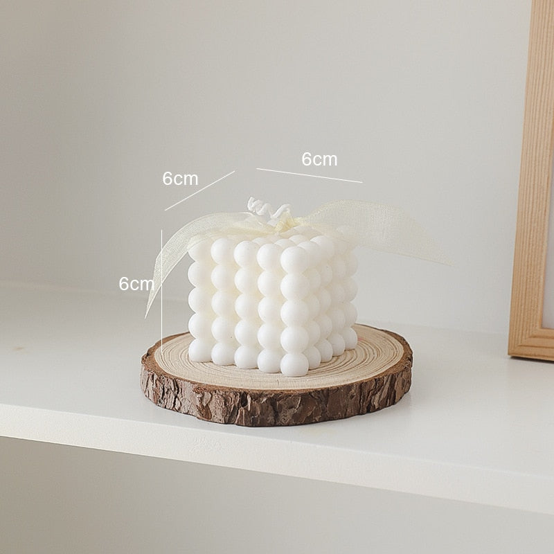NOUVEAU RICHE Bubble Kerze aus Sojawachs – Trendige Würfelkerze & Duftkerze, 9 Farben, Deko für Ihr Interieur – BubbleGlow Kerze