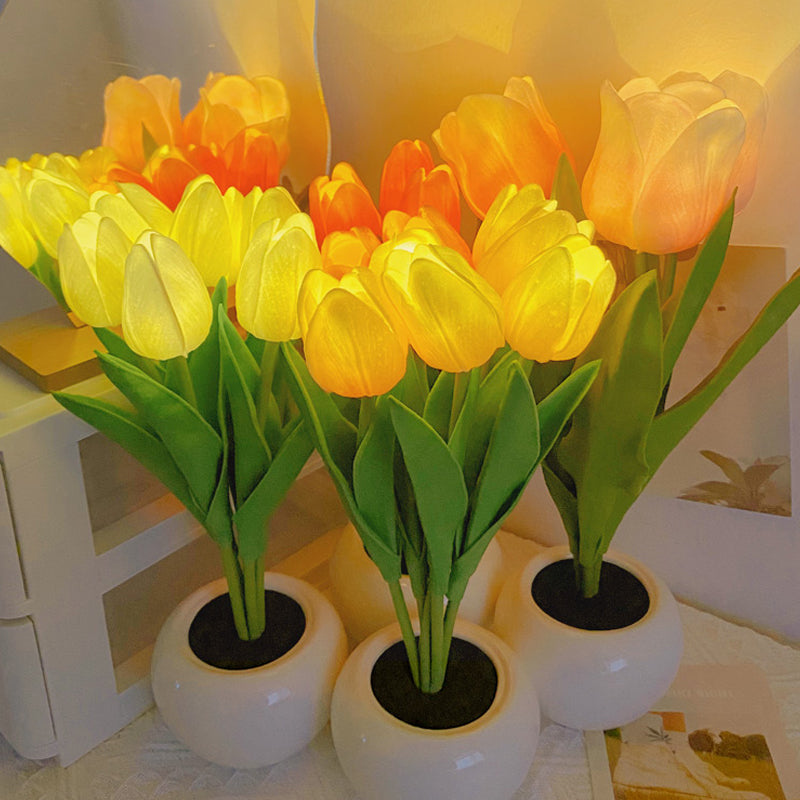 Tulpen-Nachtlicht – LED Tulpen Lampe, Blumen-Nachtlicht mit 3 oder 6 Tulpen, Akku oder Batterie, Deko-Stimmungslicht – LumiTulip