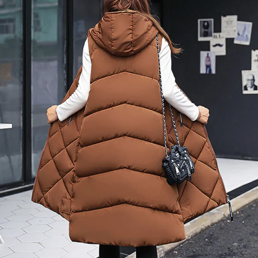 NOUVEAU RICHE Damen Lange Steppweste – Stylische Puffer-Weste mit Kapuze für den Herbst