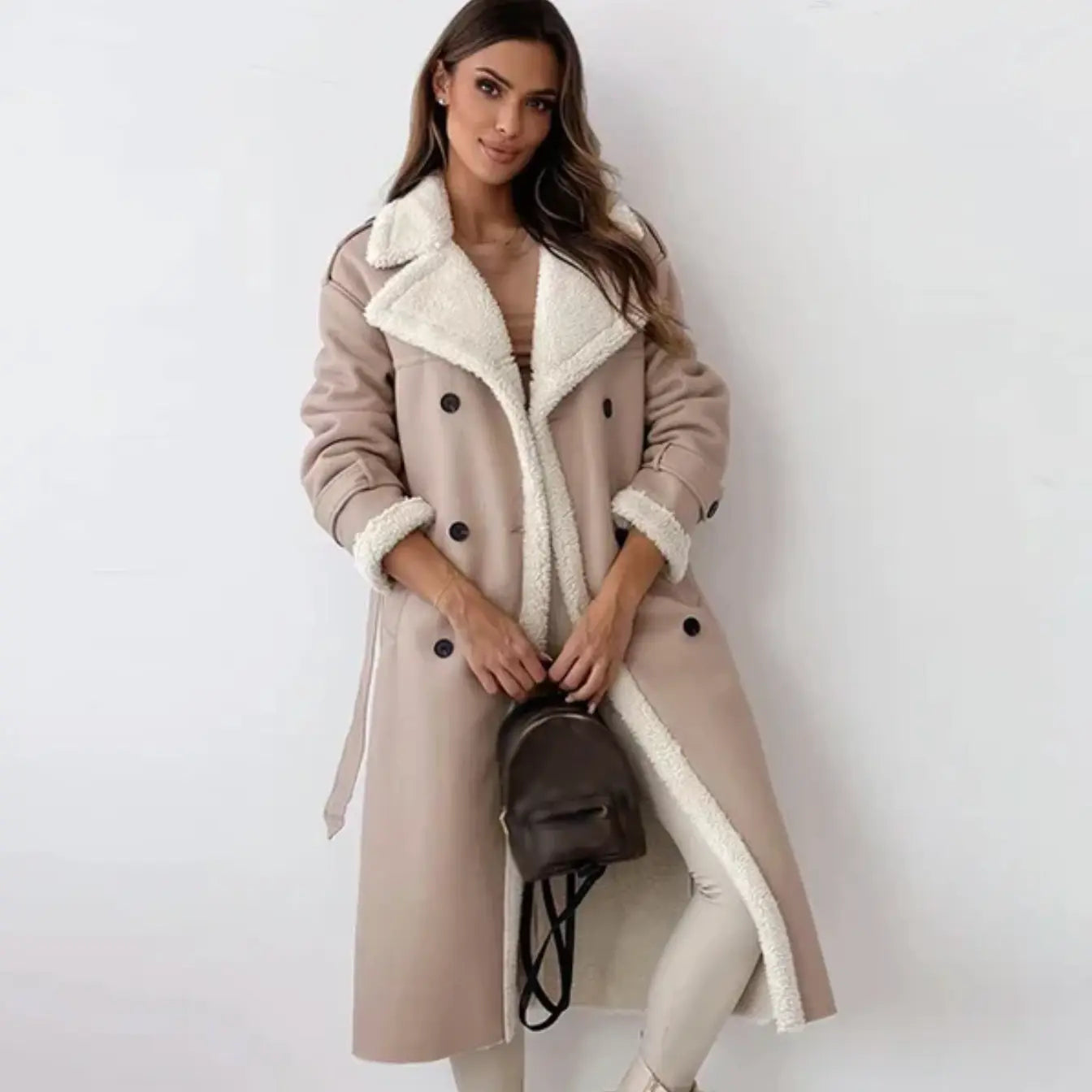 NOUVEAU RICHE Luna | Dame Lange Klassische Jacke mit Fleece-Futter & Teddykragen - Warmer Wintermantel Aprikose