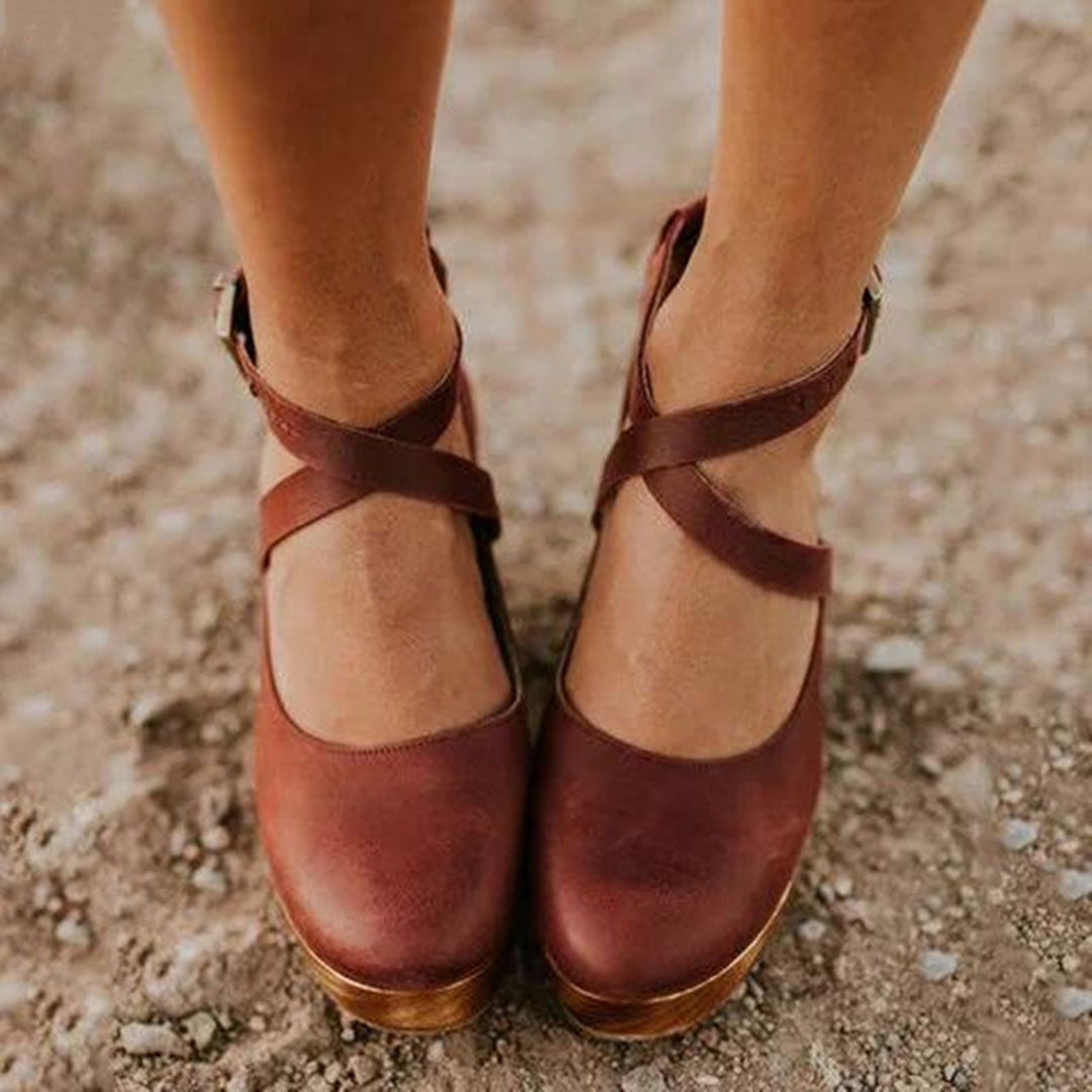 NOUVEAU RICHE Schicke Mary Jane Schuhe mit Gekreuzten Riemen und Niedrigem Blockabsatz für Damen Ideal für Büro-Outfits und Abendgarderobe Braun 8