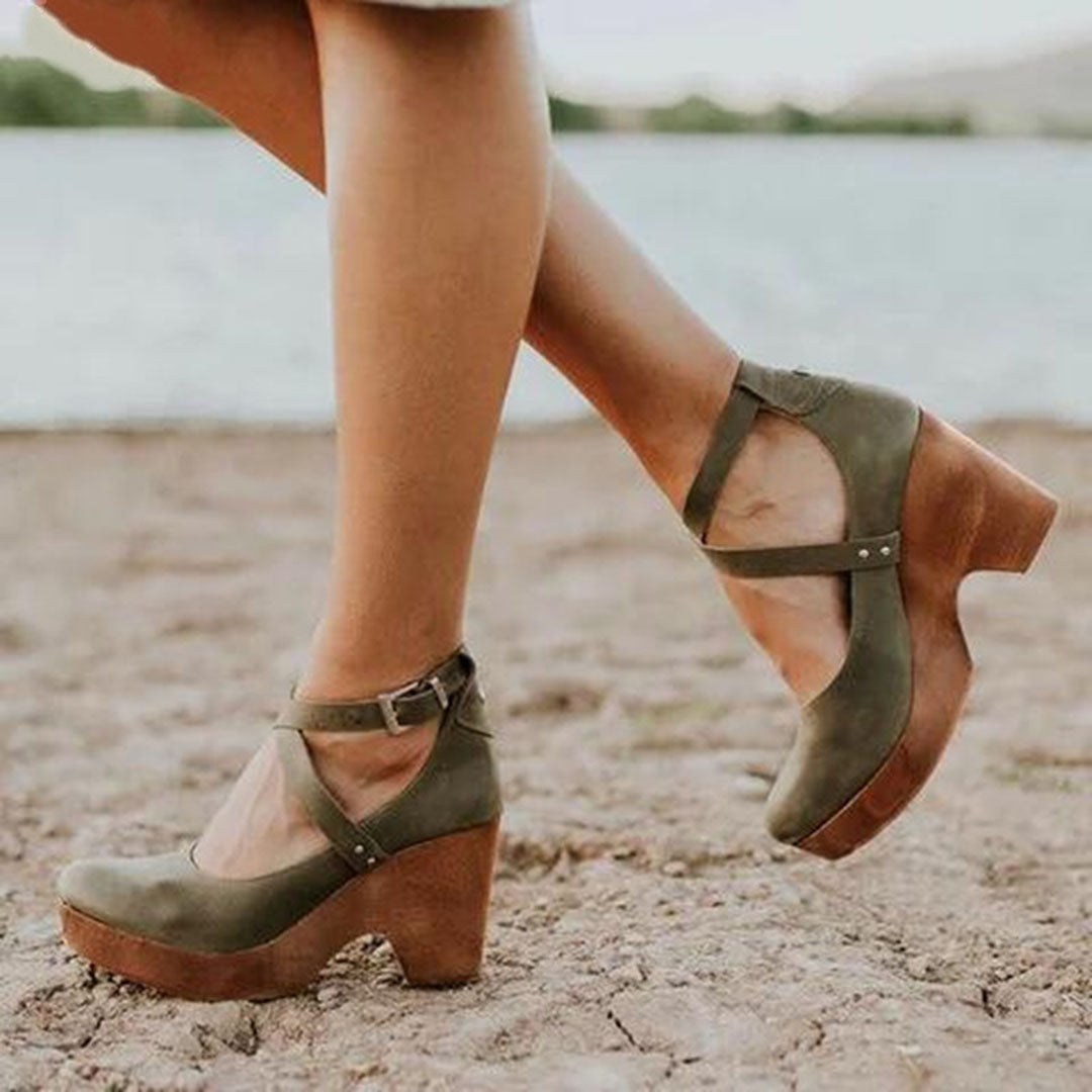 NOUVEAU RICHE Schicke Mary Jane Schuhe mit Gekreuzten Riemen und Niedrigem Blockabsatz für Damen Ideal für Büro-Outfits und Abendgarderobe