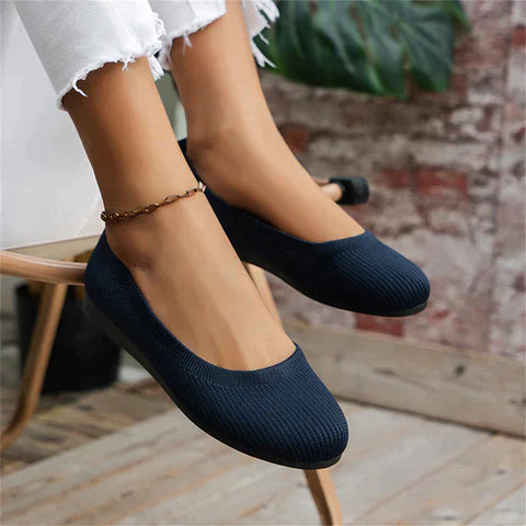 NOUVEAU RICHE Schlupfschuhe Damen Bequem Leicht 5 Grad Zehenwinkel