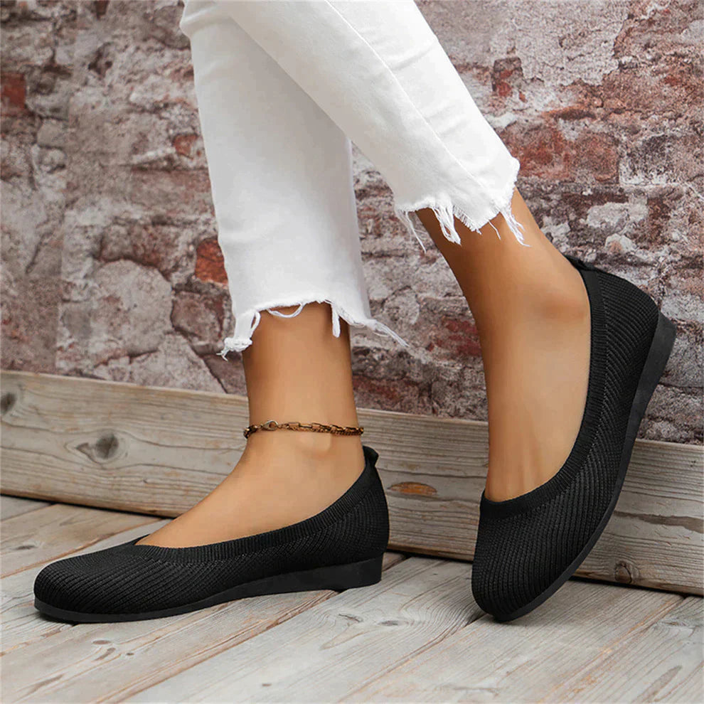 NOUVEAU RICHE Schlupfschuhe Damen Bequem Leicht 5 Grad Zehenwinkel Schwarz