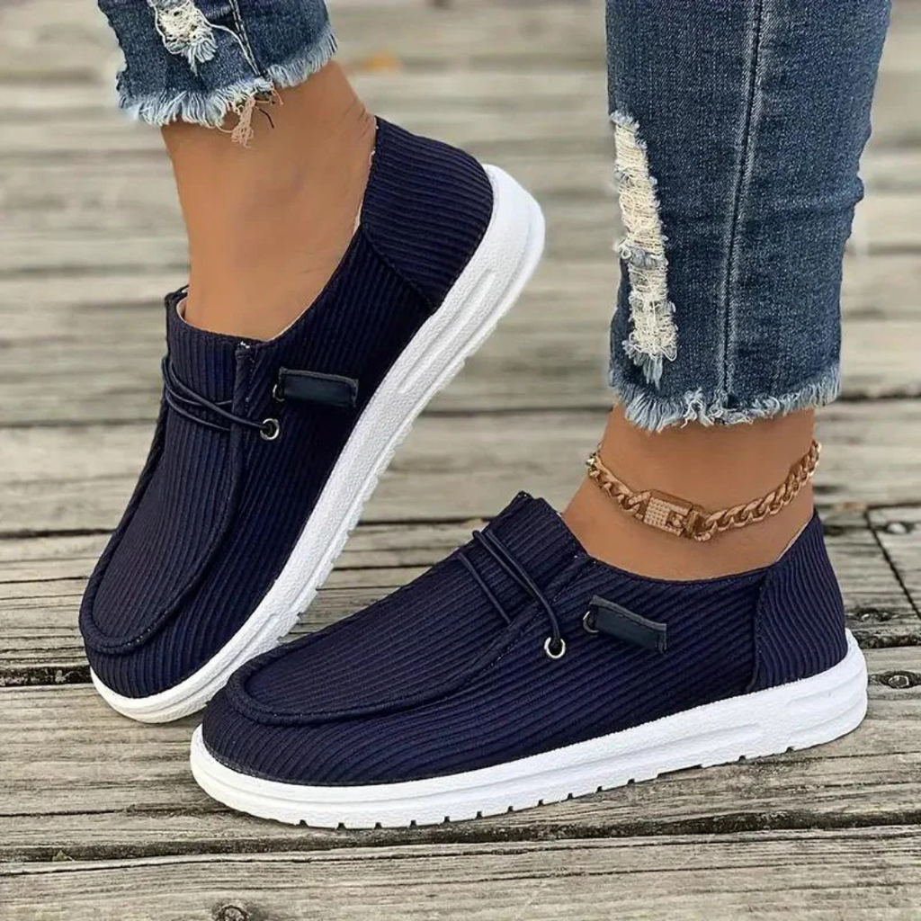 NOUVEAU RICHE Bequeme Damen Schlupfschuhe Sommer Flach Leicht Für Alltag Blau