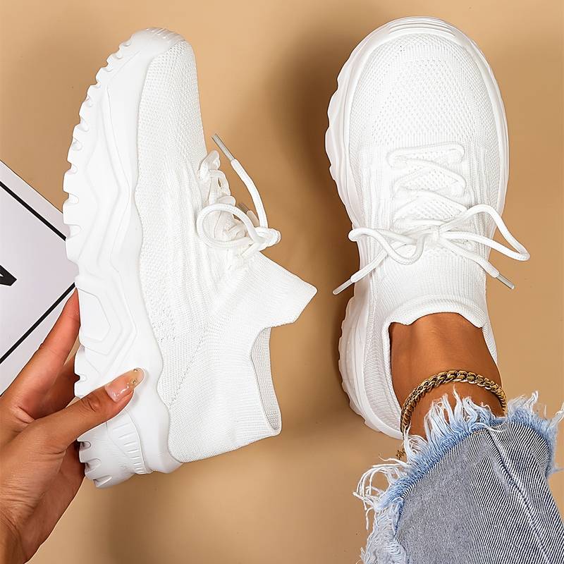 NOUVEAU RICHE Schuhe Elastischer Stoff Für Mehr Komfort Weiß