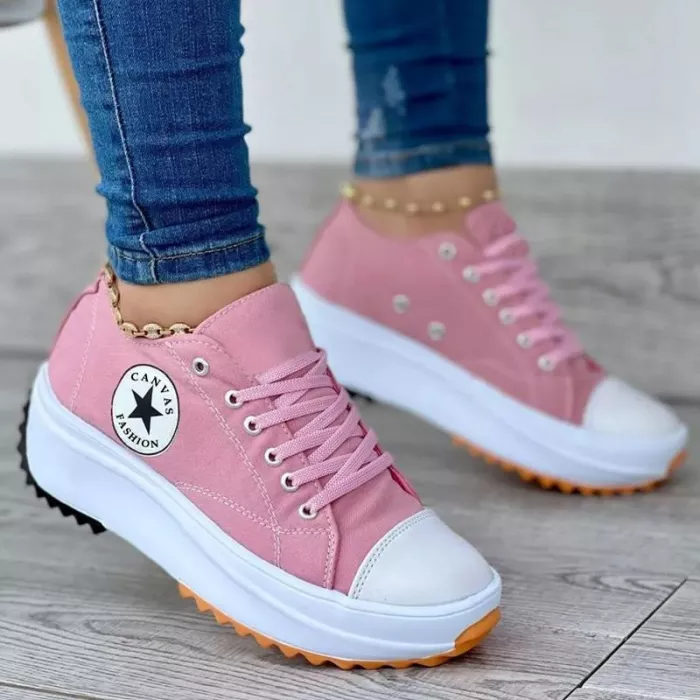 NOUVEAU RICHE Schuhe Leicht Mit Ultra Soft Sohle Und Fußstütze Bequem