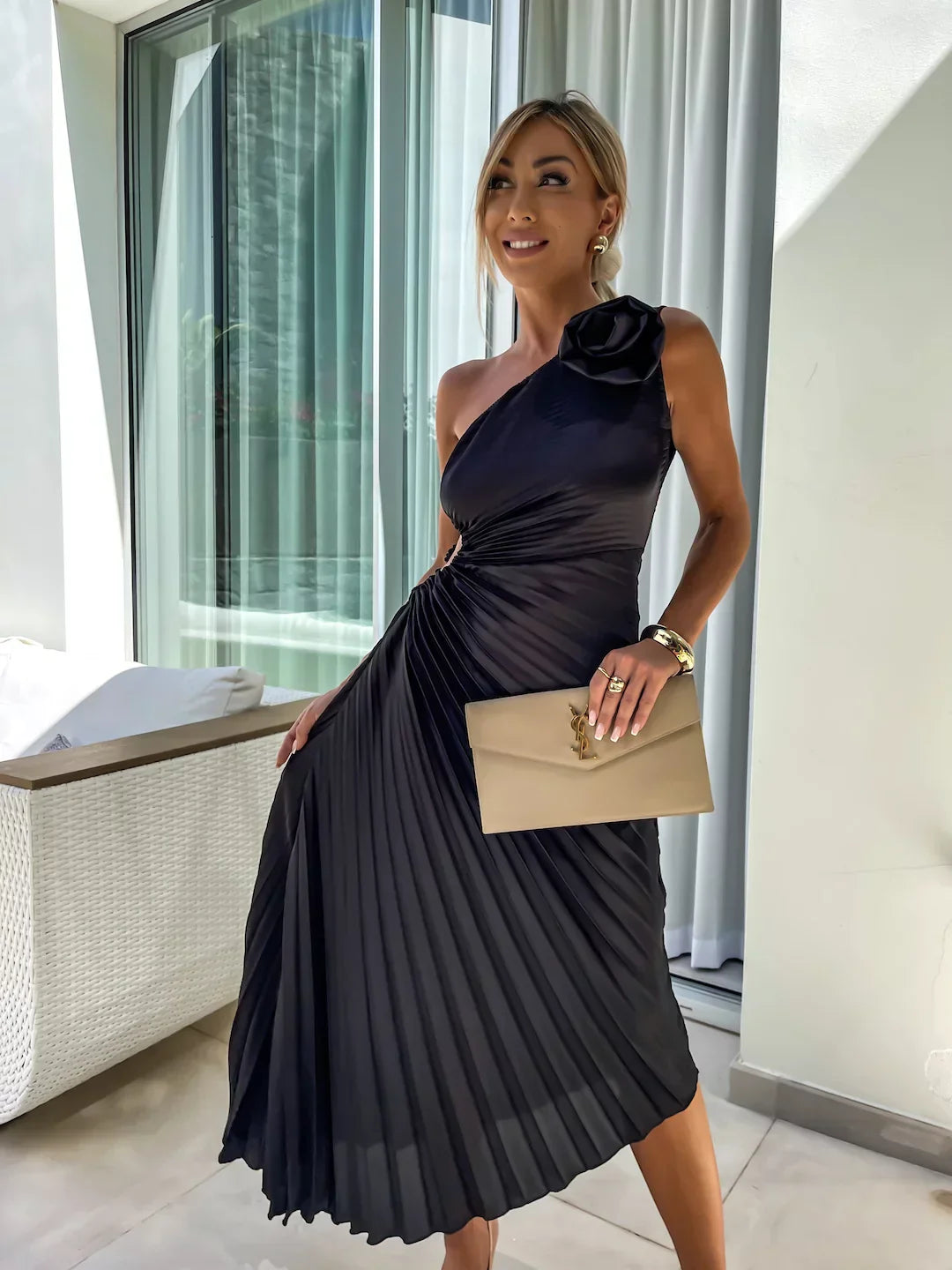 NOUVEAU RICHE Schulter-Design Plissee Kleid Mit Blumen Muster Und Falten