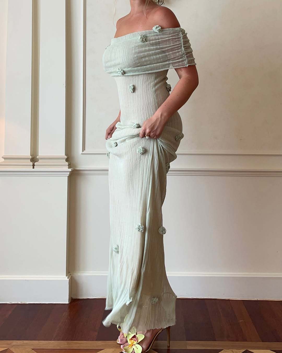 NOUVEAU RICHE Schwangerschafts Off Shoulder Maxikleid Mit Bodycon Passform Grün