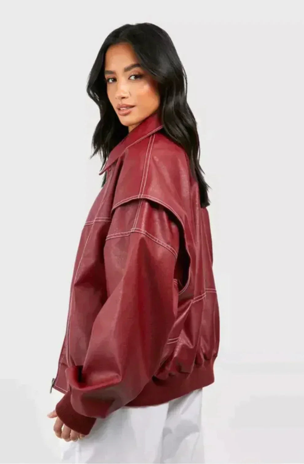 NOUVEAU RICHE Rote Oversize Jacke Leder Strahlendes Fashion Statement