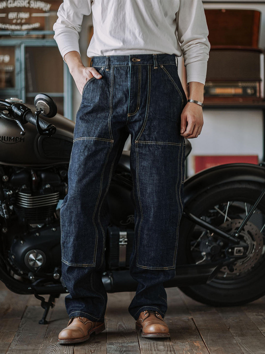 NOUVEAU RICHE Selvedge Zimmermann Jeans aus Schwerem Japanischem Denim mit Verstärkten Paneelen für Langlebigkeit und Vintage Stil