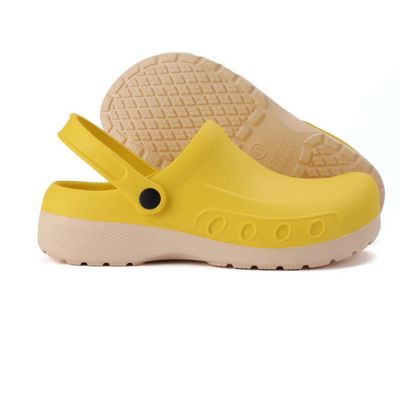 NOUVEAU RICHE Rutschfeste professionelle Kochschuhe – Rutschfeste Küchenschuhe & Arbeitsschuhe für Damen und Herren, wasserdicht, Fussgewölbestütze – GripChef Gelb
