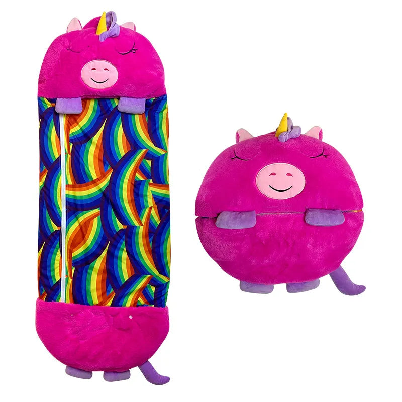 NOUVEAU RICHE Kuscheltier und Schlafsack in Einem – 2-in-1 Plüschtier Schlafsack für Kinder, Einhorn, Hai, Panda & mehr, 3 Grössen Rosa Einhorn