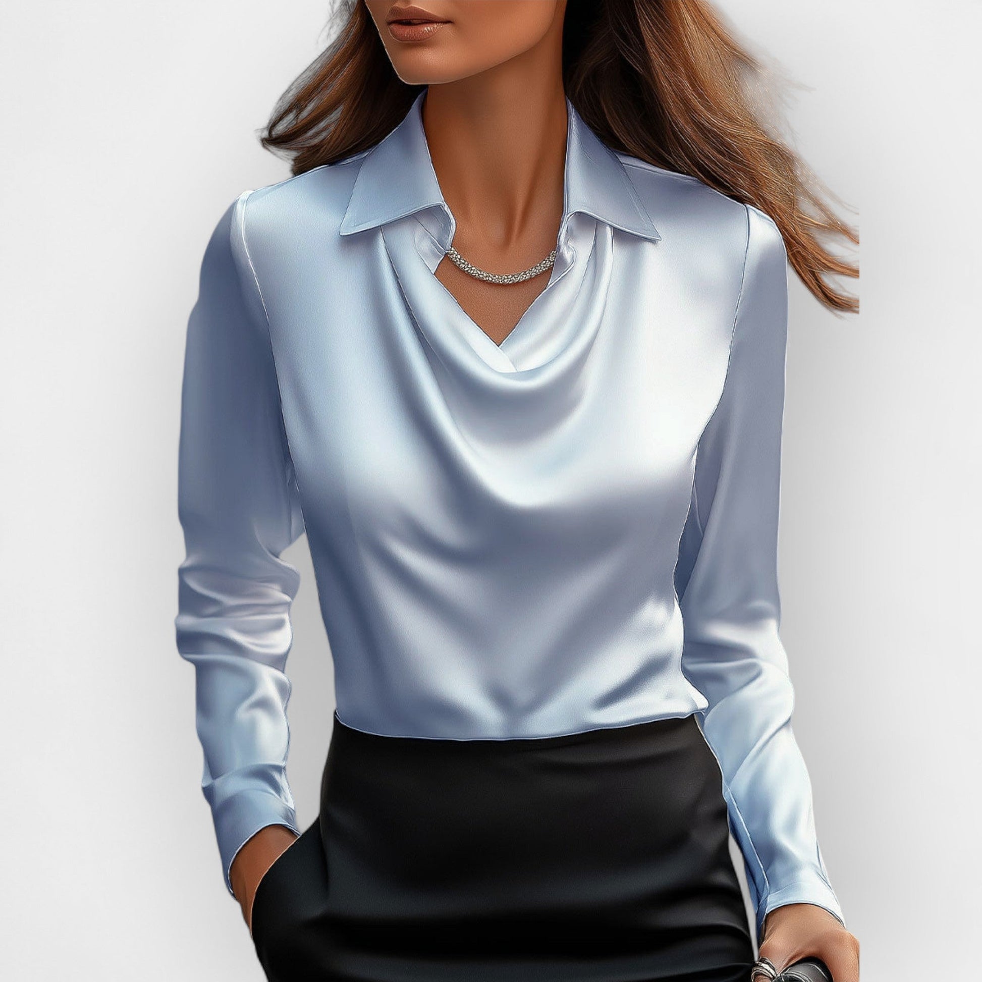NOUVEAU RICHE Damen Bluse Mit Wasserfallkragen Glatte, Glänzende Material Hellblau