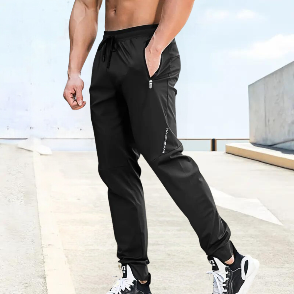NOUVEAU RICHE Sportliche Jogginghose Für Herren Slim Fit Atmungsaktives Gewebe Elastischer Bund Mit Reißverschlusstaschen Ideal Für Training Und Freizeit Schwarz