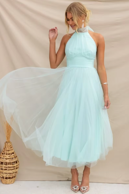 NOUVEAU RICHE Strahlendes Tüllkleid Für Anlässe Mit Weichem Überzug Hellblau