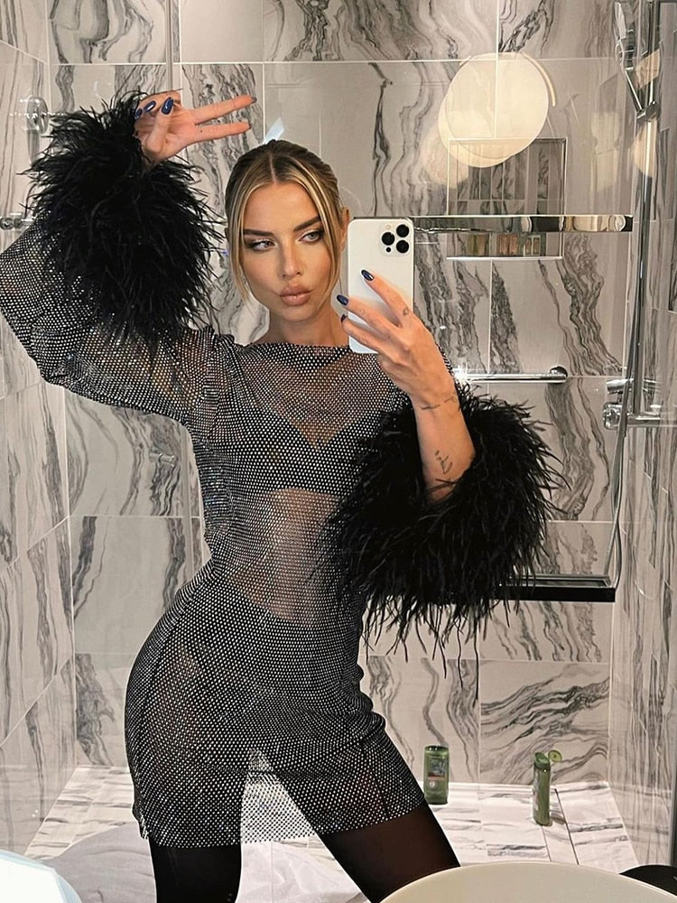 NOUVEAU RICHE Strahlendes Kleid Celeste Aus Schimmerndem Stoff Für Besondere Anlässe Mit Stilvollem Schnitt Schwarz