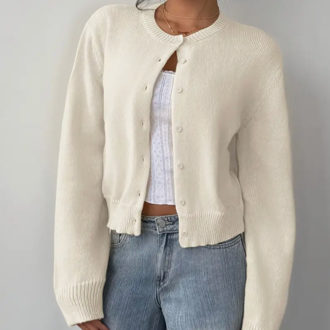 NOUVEAU RICHE Zahara | Damen Strickjacke im kurzen Schnitt mit Knopfleiste