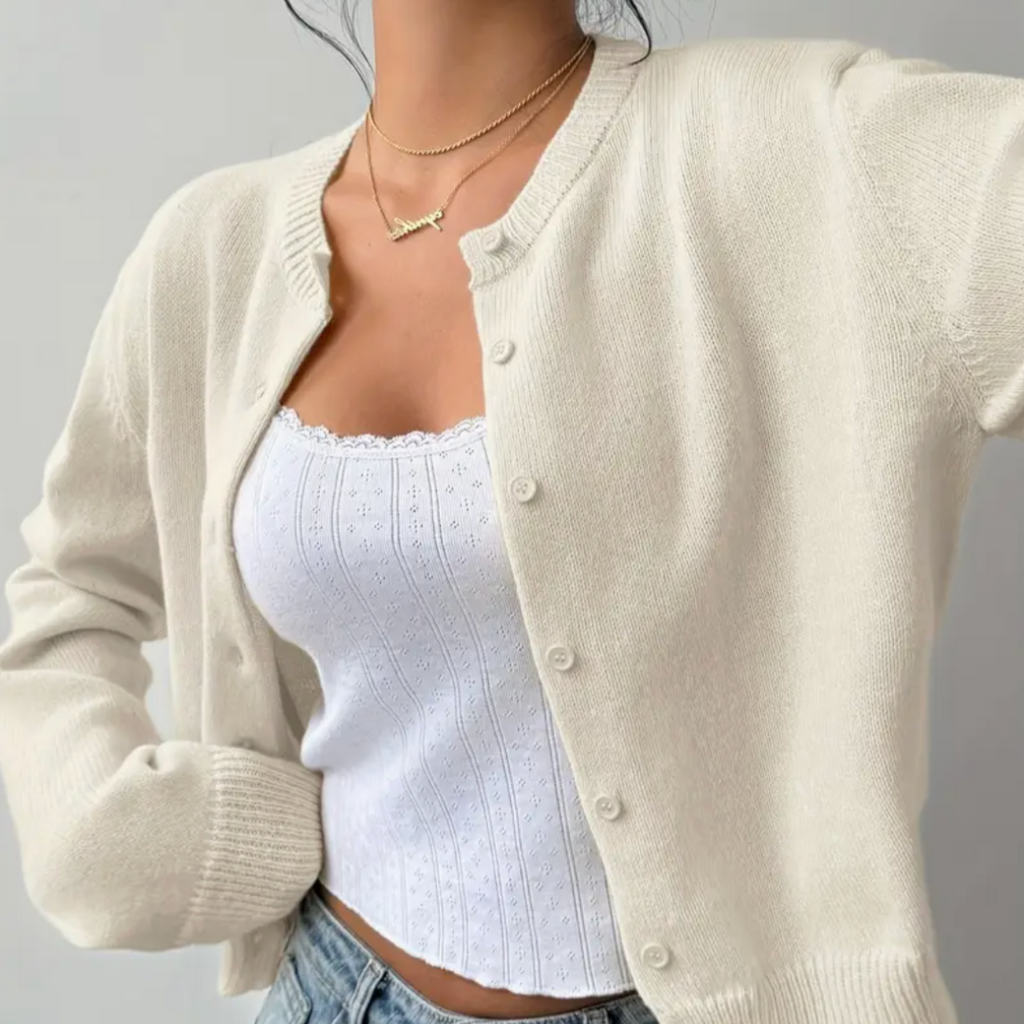 NOUVEAU RICHE Zahara | Damen Strickjacke im kurzen Schnitt mit Knopfleiste