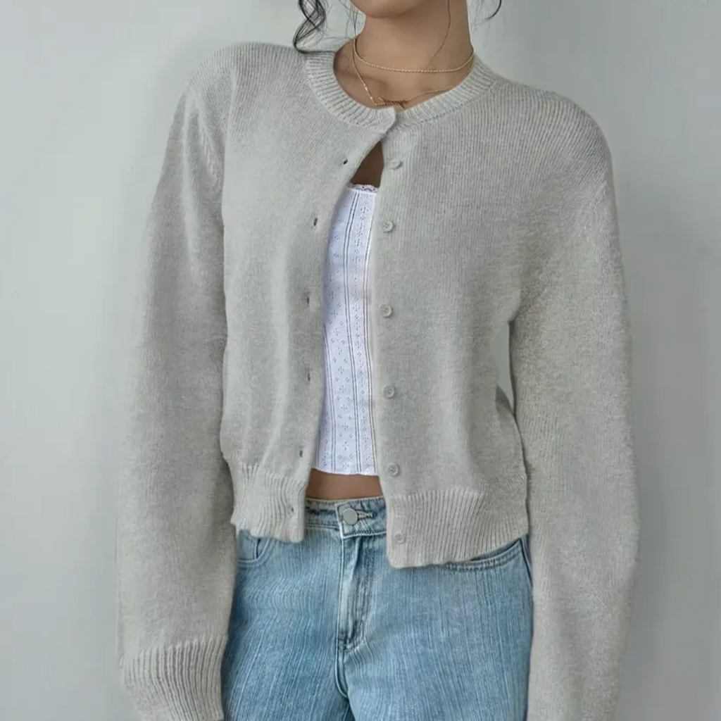 NOUVEAU RICHE Zahara | Damen Strickjacke im kurzen Schnitt mit Knopfleiste Grau