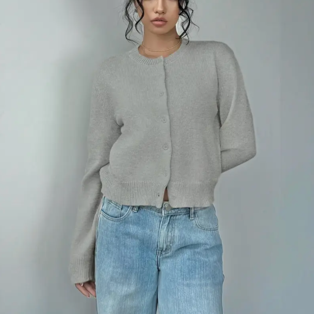 NOUVEAU RICHE Zahara | Damen Strickjacke im kurzen Schnitt mit Knopfleiste