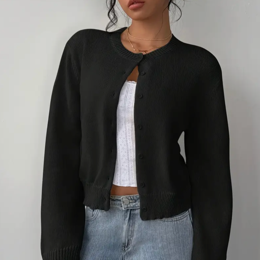 NOUVEAU RICHE Zahara | Damen Strickjacke im kurzen Schnitt mit Knopfleiste Schwarz