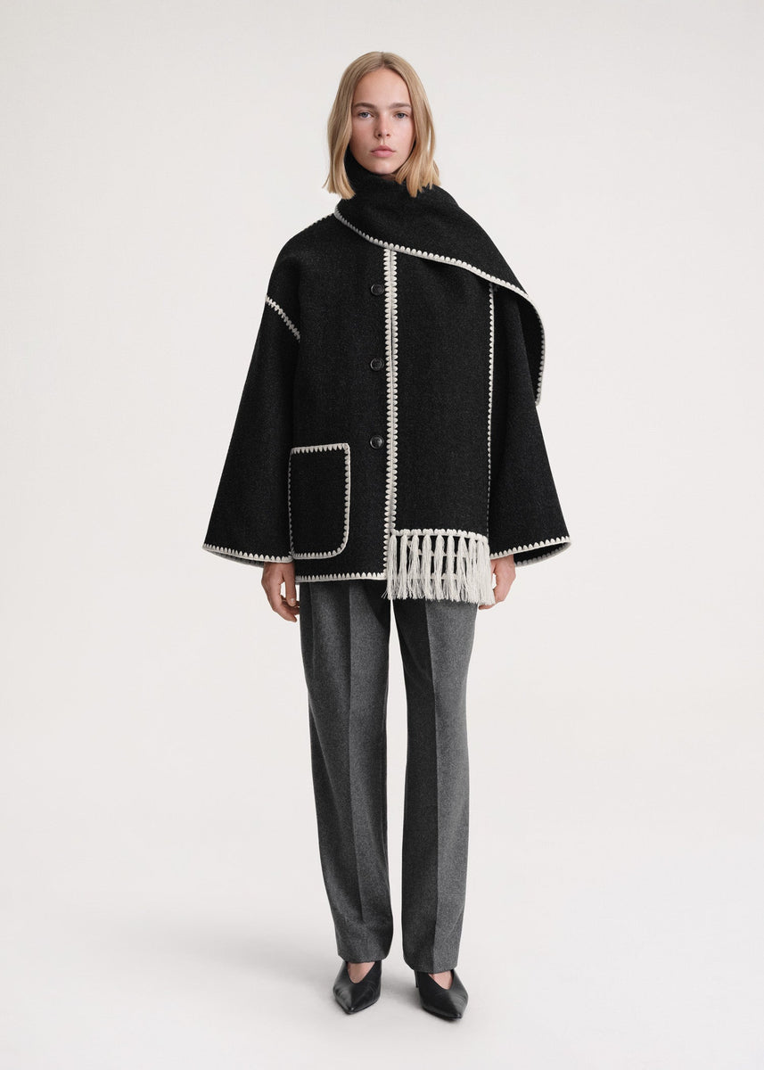 NOUVEAU RICHE Damen Schaljacke – Elegante Jacke für Wärme und Stilvolles Selbstvertrauen B & W