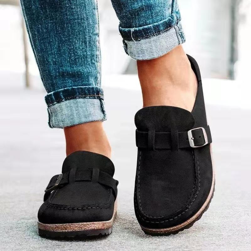 NOUVEAU RICHE Flōre | Damen Slipper Mit Schnallenriemen Und Profilierter Sohle Schwarz