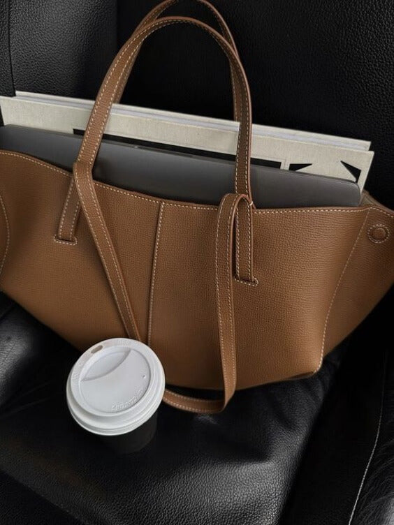 NOUVEAU RICHE Tote Bag Damen Geräumige Umhängetasche Braun Lederlook