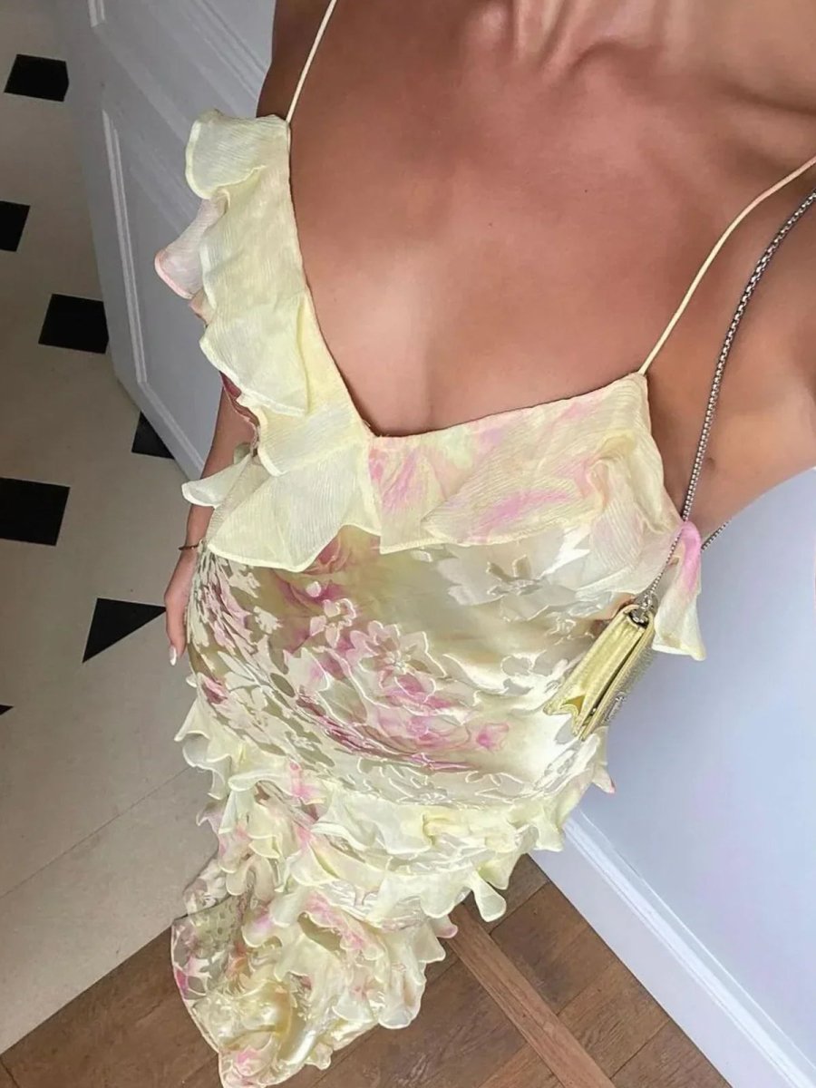 NOUVEAU RICHE Traumhaftes Rüschenkleid Mit Weichen Lagen Und Romantik