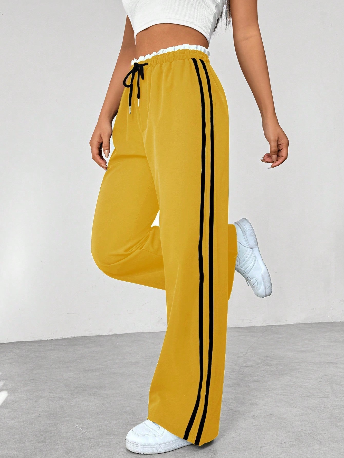 NOUVEAU RICHE Sportliche Hose Weites Bein Elastischer Bund Kordelzug Gelb