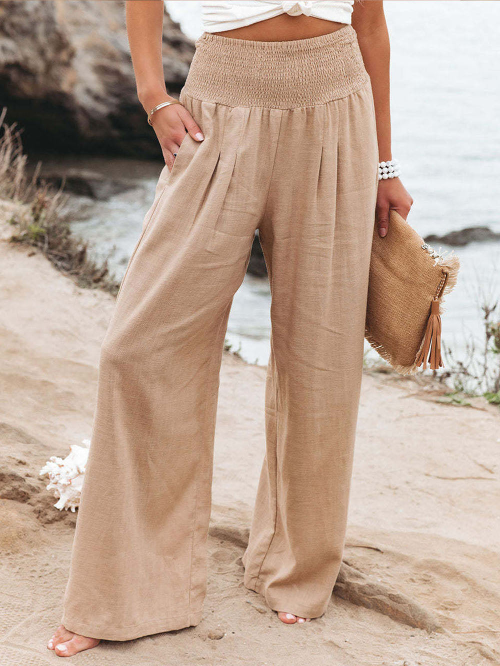 NOUVEAU RICHE Relaxed Fit Sommerhose Fließende Silhouette und Komfort Beige