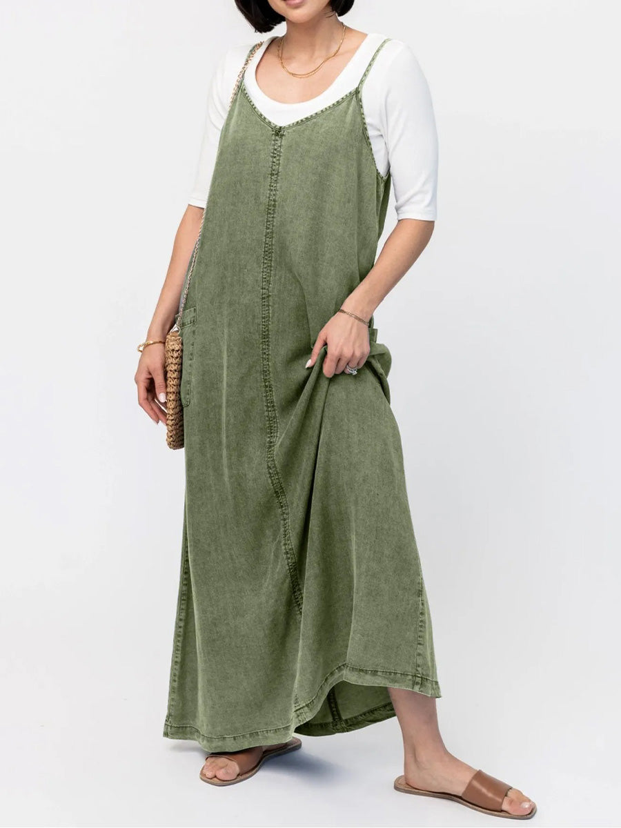 NOUVEAU RICHE Vintage Inspiriertes Locker Sitzendes Jeans Maxikleid Mit Spaghettiträgern Und V Ausschnitt Für Entspannten Tragekomfort An Warmen Tagen Grün