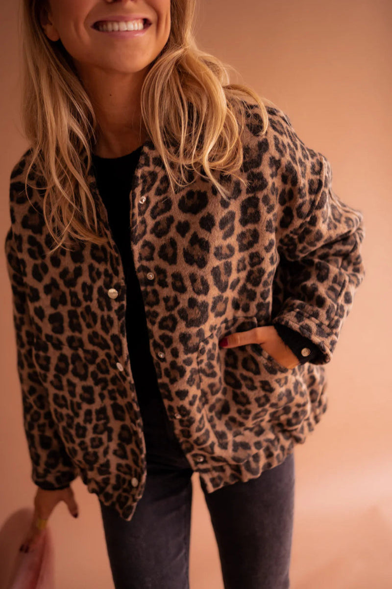 NOUVEAU RICHE Damen Bomberjacke Leopard-Print Lässiger Stil Übergangsjacke Leopard