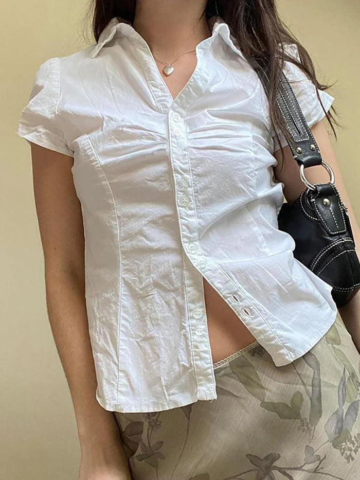 NOUVEAU RICHE Weißes Vintage Kurzarmhemd Mit Rüschen Und V Ausschnitt