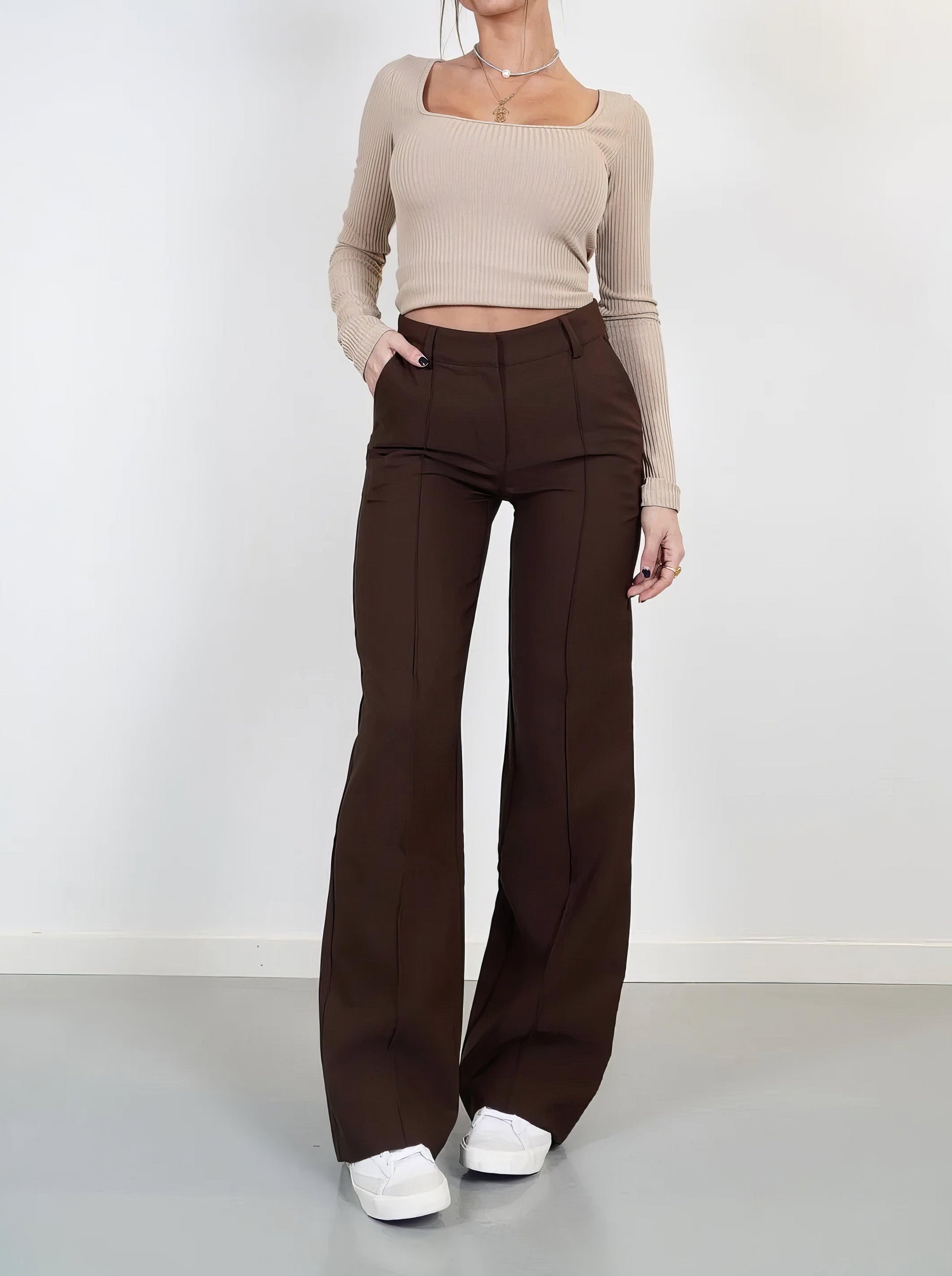 NOUVEAU RICHE Weite Damenhose Hohe Taille Taillierte Passform Elegante Freizeitkleidung für Vielseitige Stylings Braun