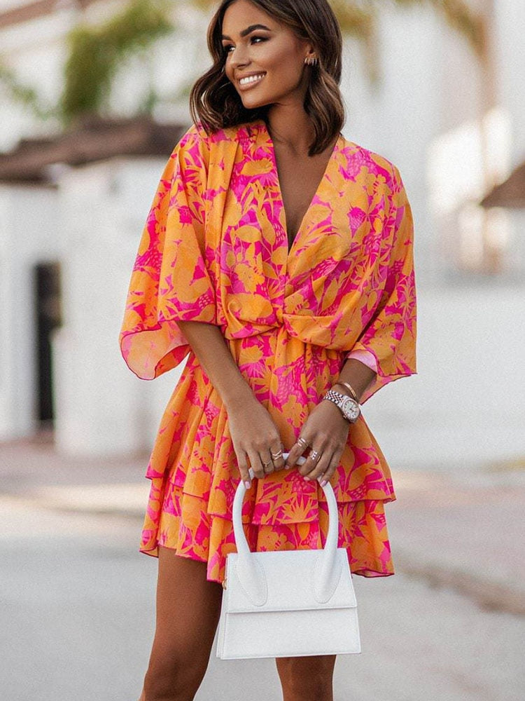 NOUVEAU RICHE Weites Minikleid Mit V Ausschnitt Locker Fallend Sommerlook Orange und Pink (3 noch auf Lager)