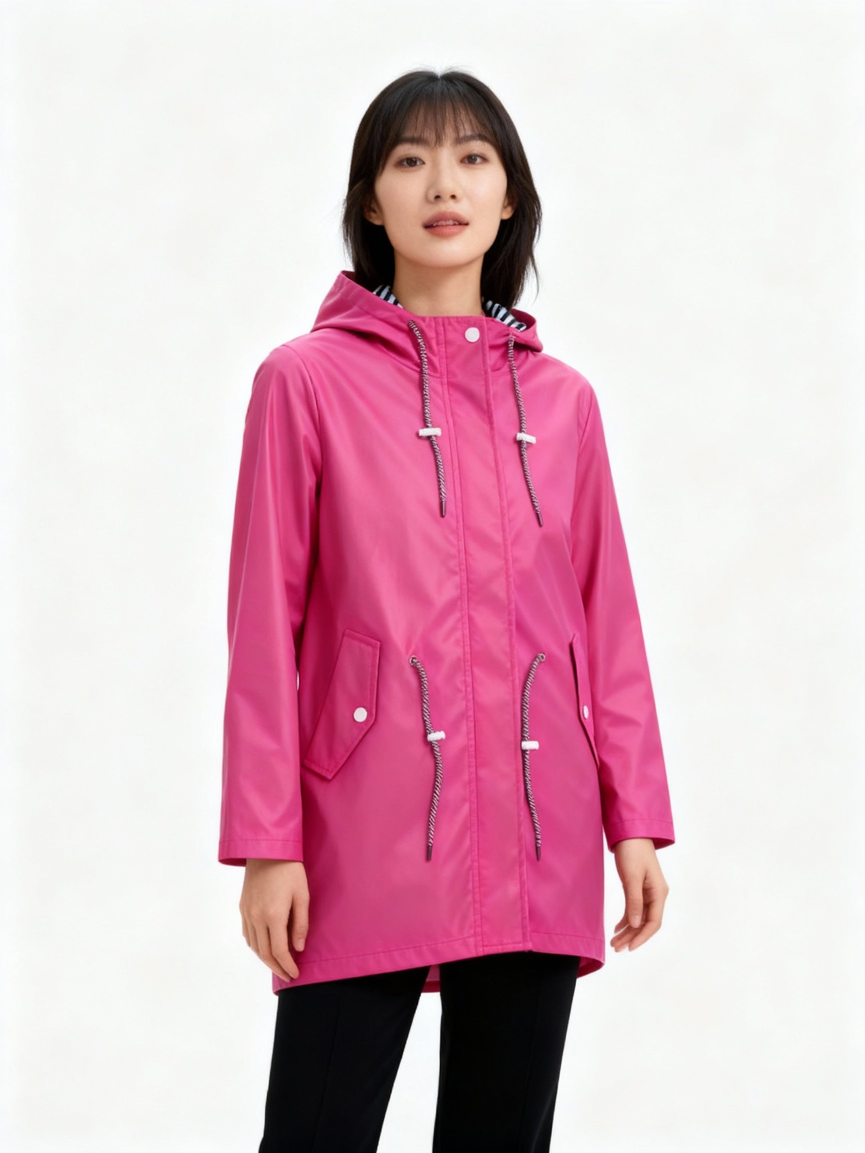 Wetterfester Mantel mit Kapuze 4