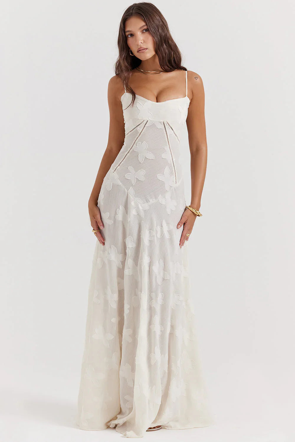 NOUVEAU RICHE Zauberhaftes Maxikleid Mit Vintage-Spitze Und Blumenmuster Für Romantische Anlässe Und Sommerfeiern Weiß