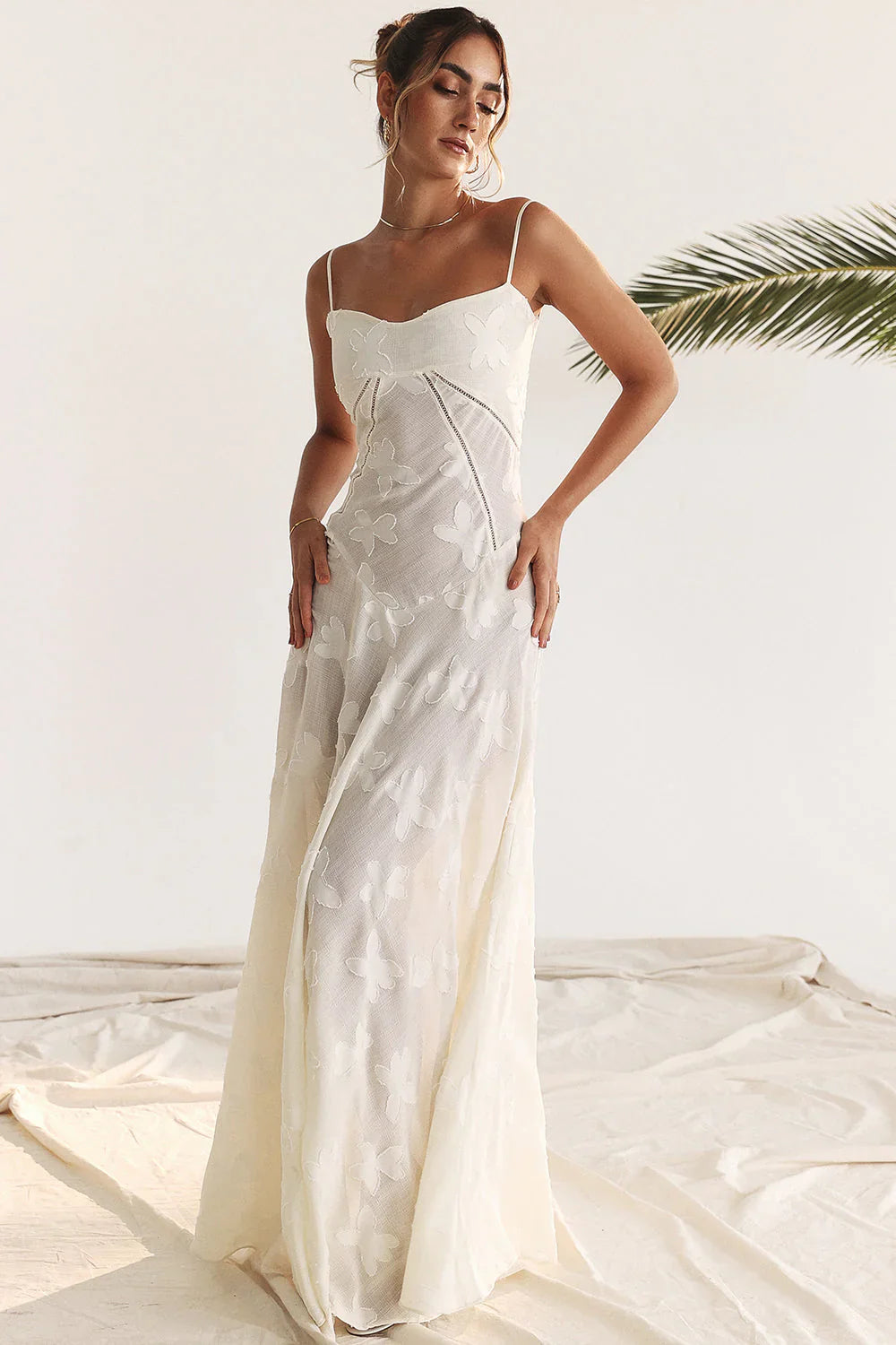 NOUVEAU RICHE Zauberhaftes Maxikleid Mit Vintage-Spitze Und Blumenmuster Für Romantische Anlässe Und Sommerfeiern