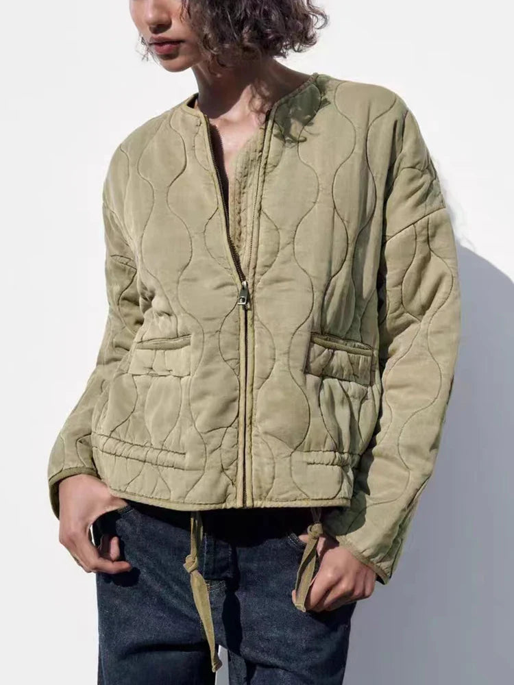 NOUVEAU RICHE Wattierte Baumwolljacke Für Damen Mit Leichter Wattierung Und Atmungsaktivem Stoff Ideal Für Kühle Tage Und Lässige Ausflüge Olivgrün