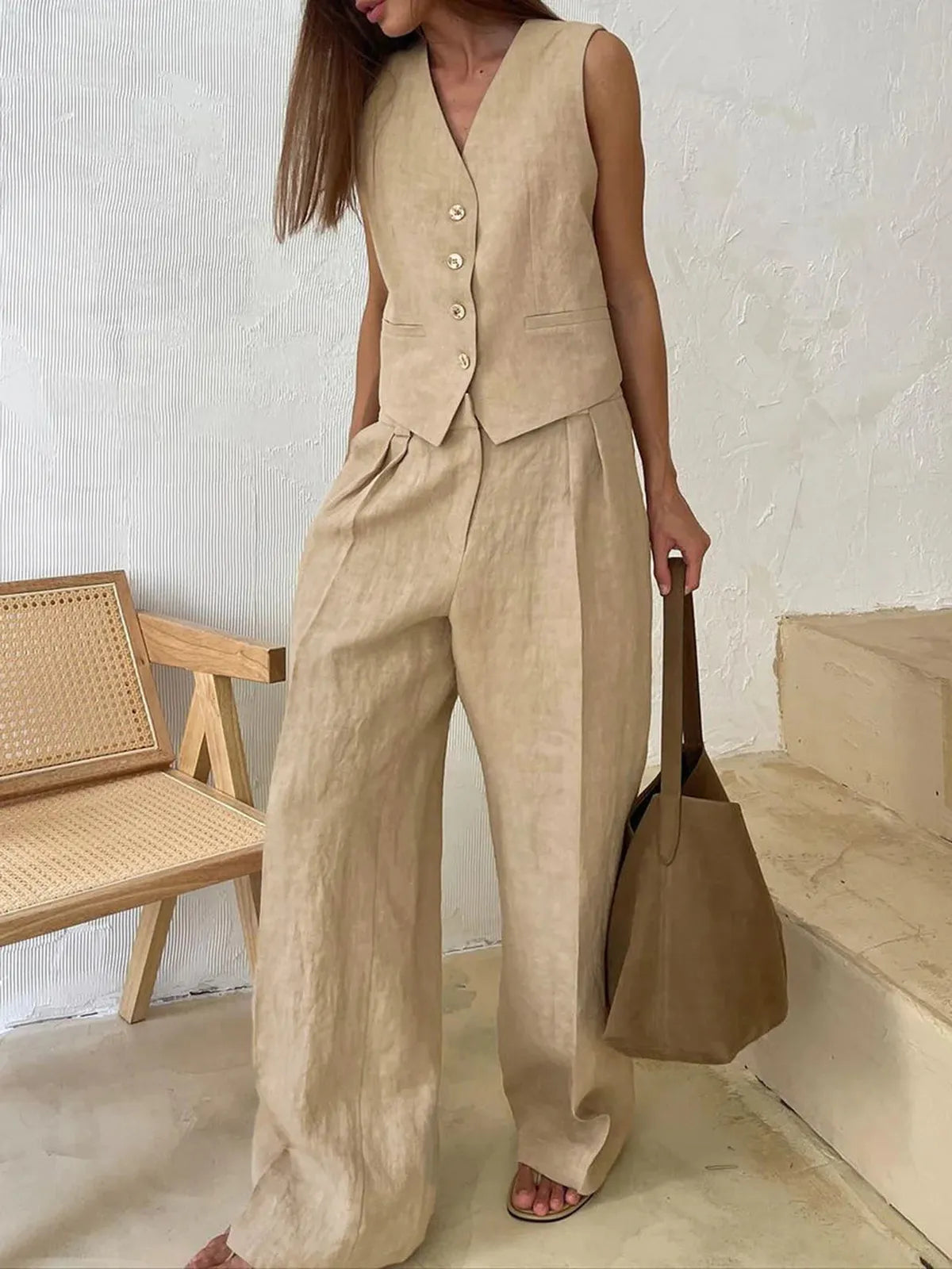 NOUVEAU RICHE Zweiteiliges Set aus Baumwoll-Leinen: Hemd und Gerade Hose Beige