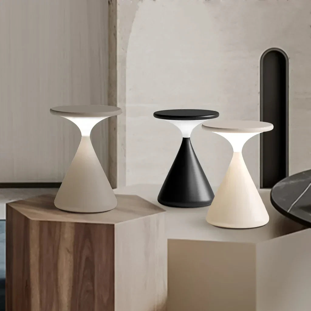 NOUVEAU RICHE Akku Tischleuchte Sanduhrform Dimmbare Led Kabellos