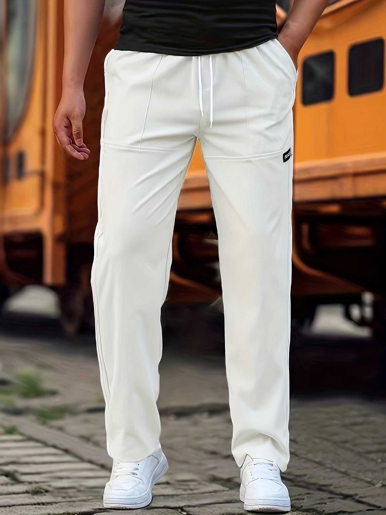 NOUVEAU RICHE Jogginghose Herren Bequem Alltagslook Mit Stil Vielseitig Weiß