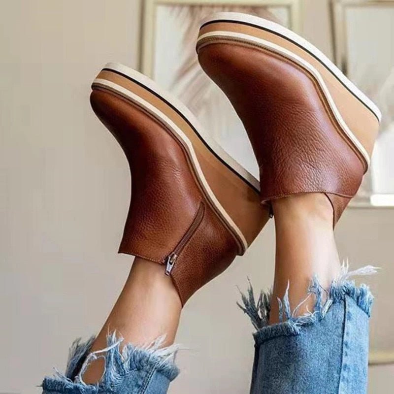NOUVEAU RICHE Stiefeletten Keilabsatz Rutschfeste Sohle Alltagslook Dunkelbraun