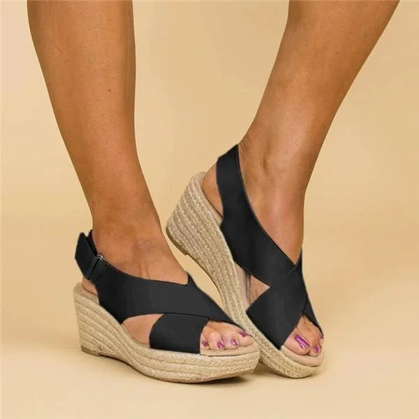 NOUVEAU RICHE Sommersandalen Damen Weiche Decksohle Verstellbare Riemen