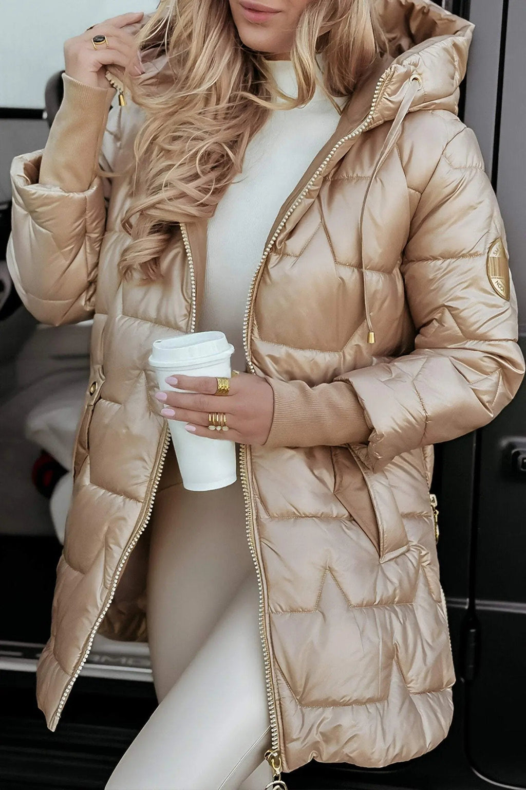 NOUVEAU RICHE Zahara | Pufferjacke mit Kapuze Beige