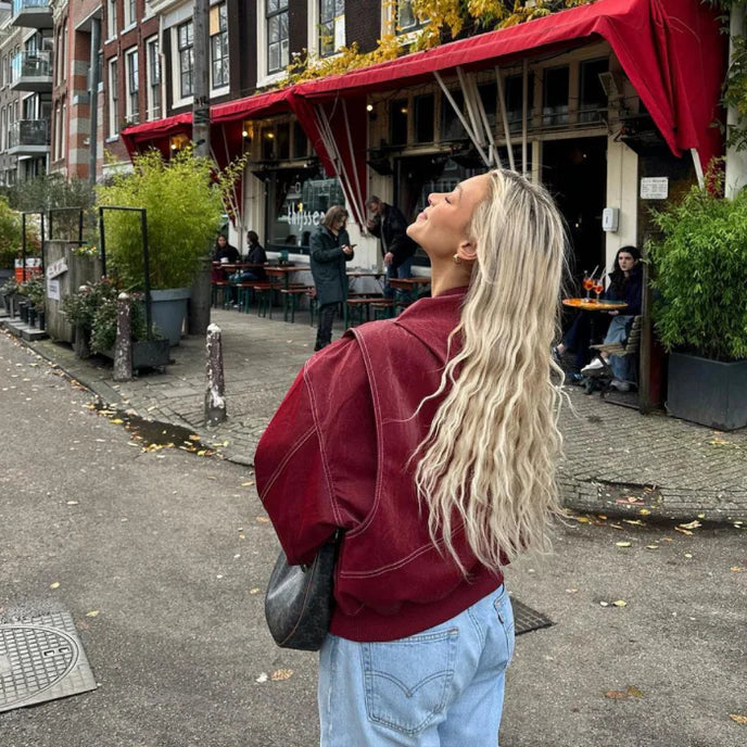 NOUVEAU RICHE Rote Oversize Jacke Leder Strahlendes Fashion Statement