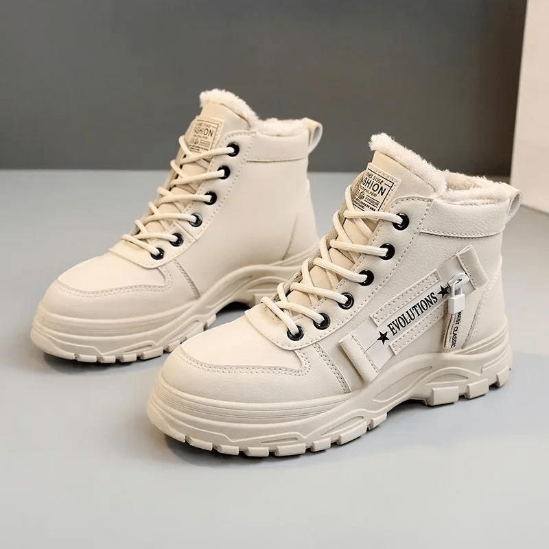 NOUVEAU RICHE Damen Winterstiefel Weiches Futter Warm Robustes Design Khaki