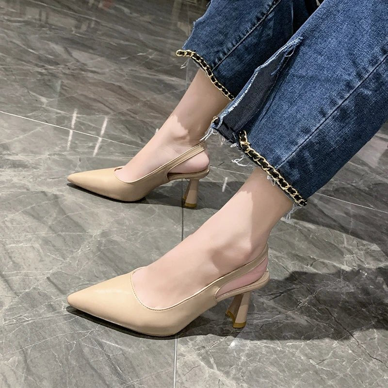 NOUVEAU RICHE Damen Pumps Absätze Mit Spitzer Zehenpartie Slingback Style